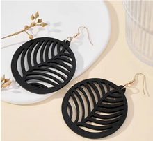 Load image into Gallery viewer, Black Carved Pattern Dangle Wooden Earrings