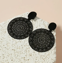 Load image into Gallery viewer, Black Pattern Round Hollow Drop Earrings